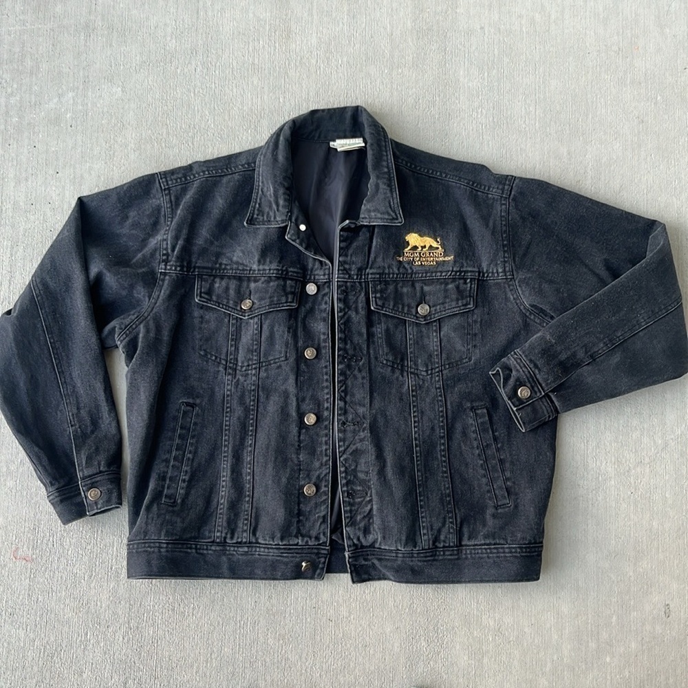 Vintage MGM Grand Las Vegas Black Denim Jean Jacket Large
